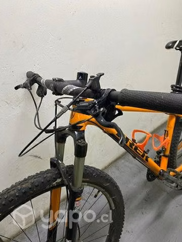 Bicicleta Trek Superfly 6
