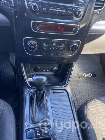 Kia motors sorento 2014