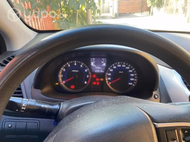 Hyundai accent 2017 - Imagen 3