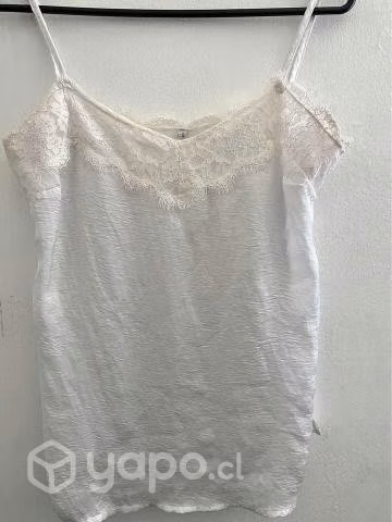 Polera blanca , Talla S
