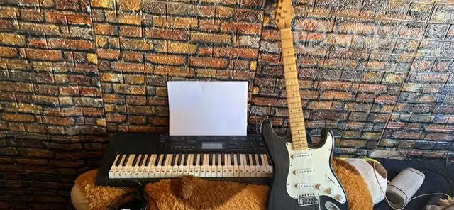 Guitarra eléctrica + órgano eléctrico