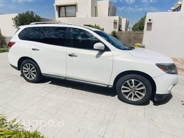 Vendo Nissan Pathfinder