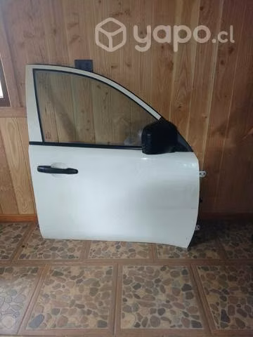Puerta delantera derecha Mitsubishi L200