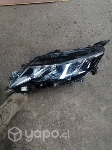 Optico izquierdo mitsubishi l200 2020 nuevo