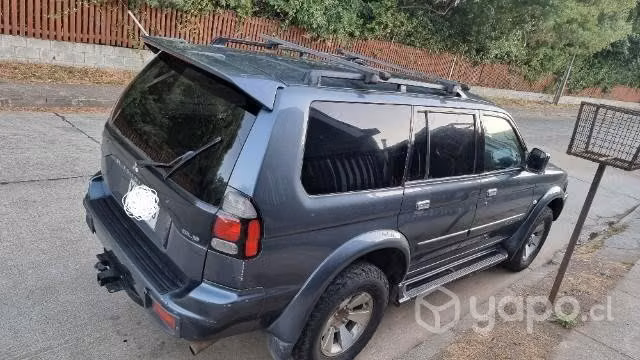 Montero SPORT 2007 4x4 diesel manual - Imagen 5