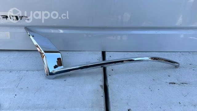 Toyota land cruiser prado bisel derecho mascara (1
