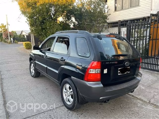 Se vende kia sportage pro 2007 4X4 diésel
