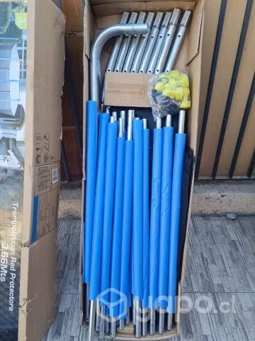 cama elástica sin uso