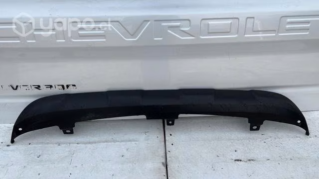 Subaru outback legacy moldura spoiler delantero (1