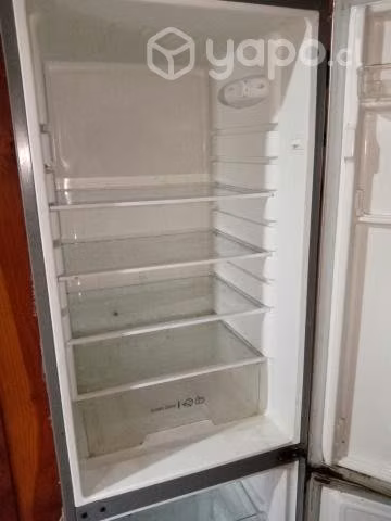 Refrigerador Midea excelente estado