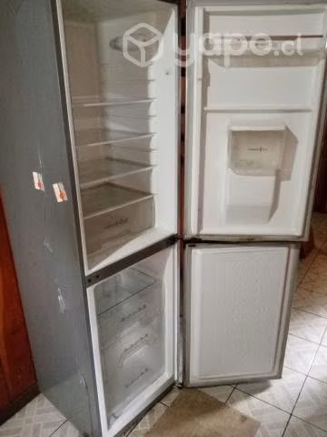 Refrigerador Midea excelente estado