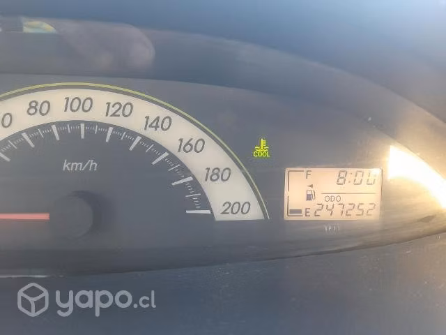 Toyota yaris unico dueño