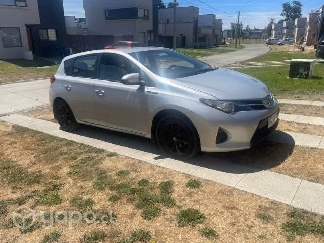 Vendo Toyota Auris