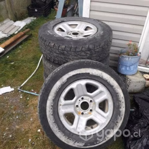 Neumatico con llanta 245/75r16 - Imagen 5