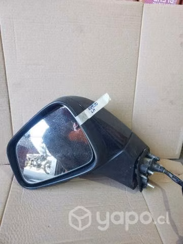Espejo lh foco tracker 1.8 2017