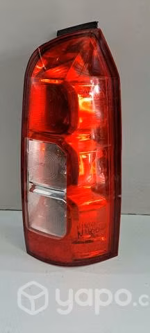 Foco trasero rh chevrolet n400