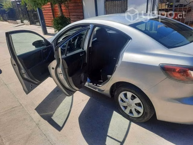 Mazda 3 2012