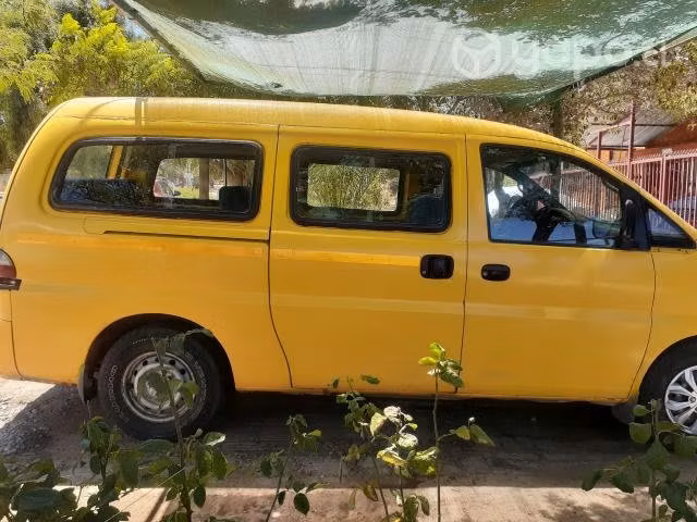 Vendo furgon hyundai h1