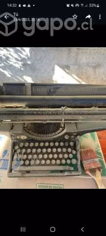 Reliquias :máquinas de escribir antiguas