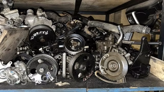 Bomba de direccion Ford Raptor 2015 A
