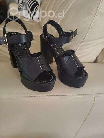 Sandalia Pollini talla 37 - Imagen 3