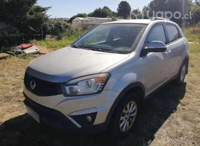 Se vende korando 2014