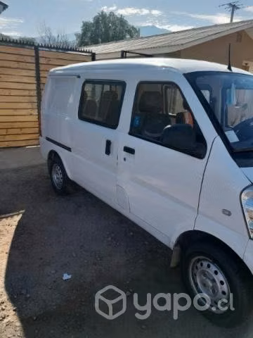 Se vende furgon chevrolet n300