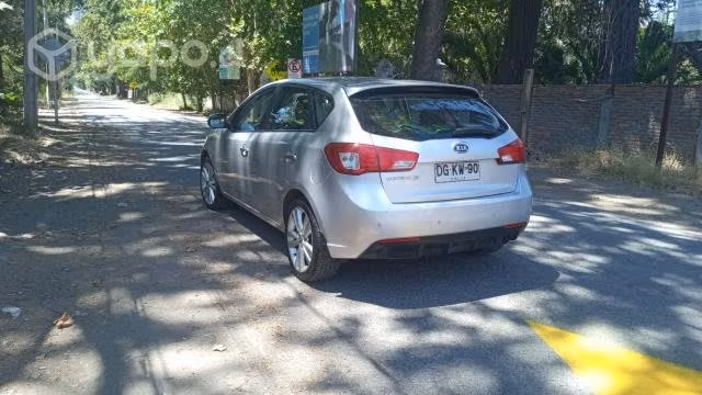 Kia cerato 5 - Imagen 3