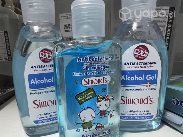 Alcohol gel sin enjuague para manos