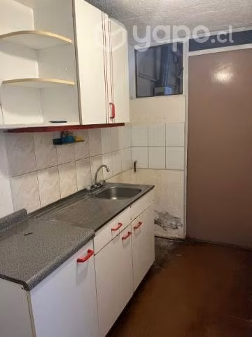 Casa de dos pisos y 3 dormitorios
