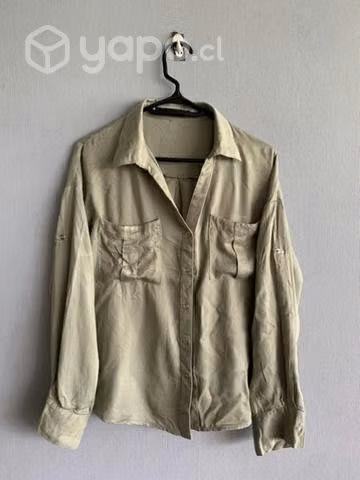 Blusa Ellus, un básico en talla M