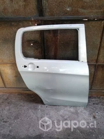 Puerta trasera derecha suzuki celerio 2016-2020