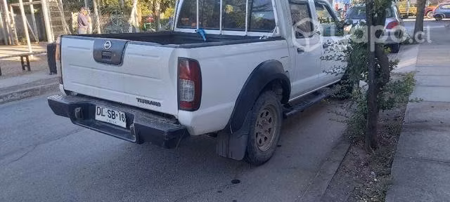 Nissan terrano 2012