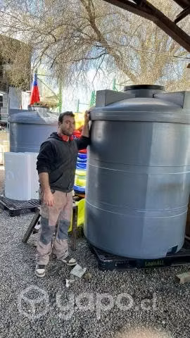 ESTANQUES DE AGUA de 2.500 LITROS