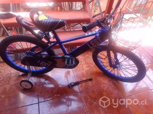 Bicicleta con muy poco uso