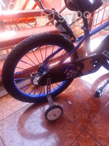 Bicicleta con muy poco uso - Imagen 5