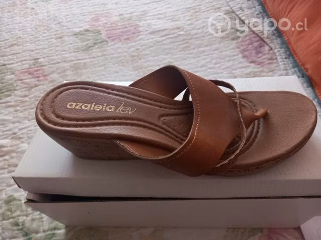 Sandalias nuevas y poco uso - Imagen 2