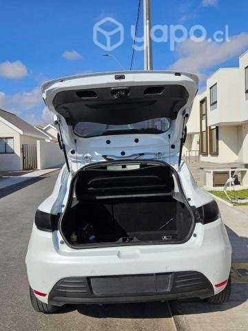 Renault clio 2018 TOTALMENTE CONVERSABLE