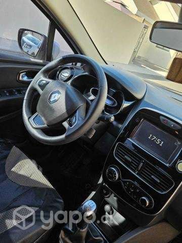 Renault clio 2018 TOTALMENTE CONVERSABLE