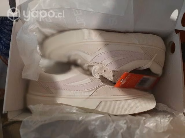 Superga