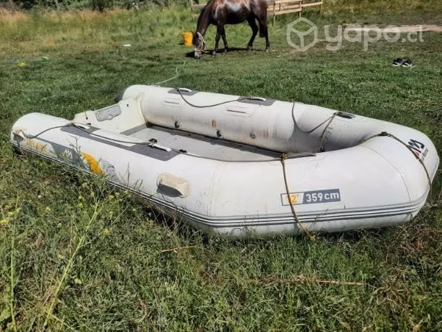 Bote aqua marine