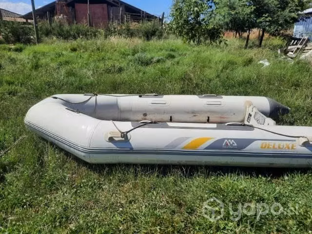 Bote aqua marine