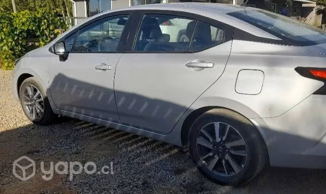 Vendo Nissan Versa New Advance