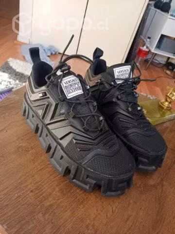 Zapatillas Versace talla 43