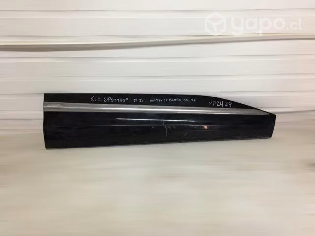 Moldura de puerta delantera rh kia sportage 22-23