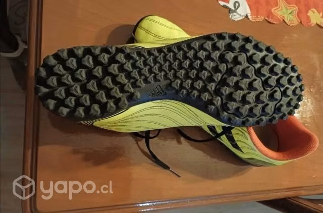 Zapatillas de baby fútbol número 41