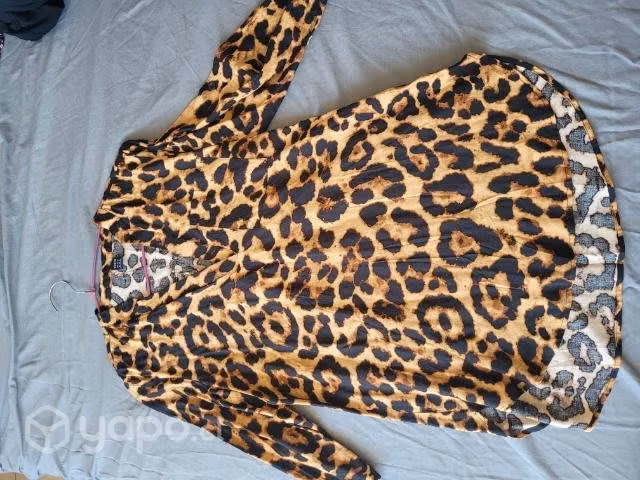 Blusas tallas M/L muy buen estado