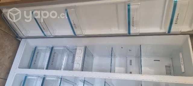 Refrigerador Midea