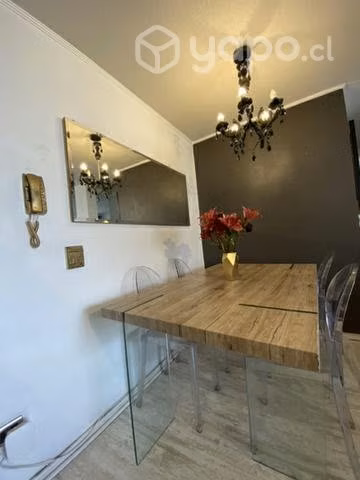 Comedor impecable incluye 4 sillas