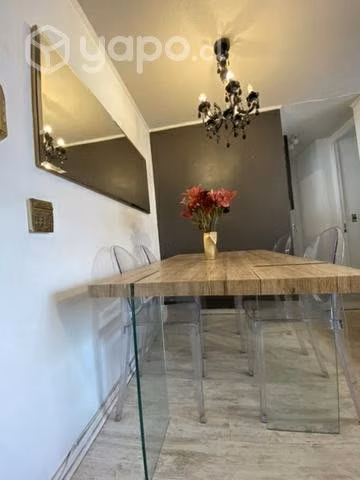Comedor impecable incluye 4 sillas